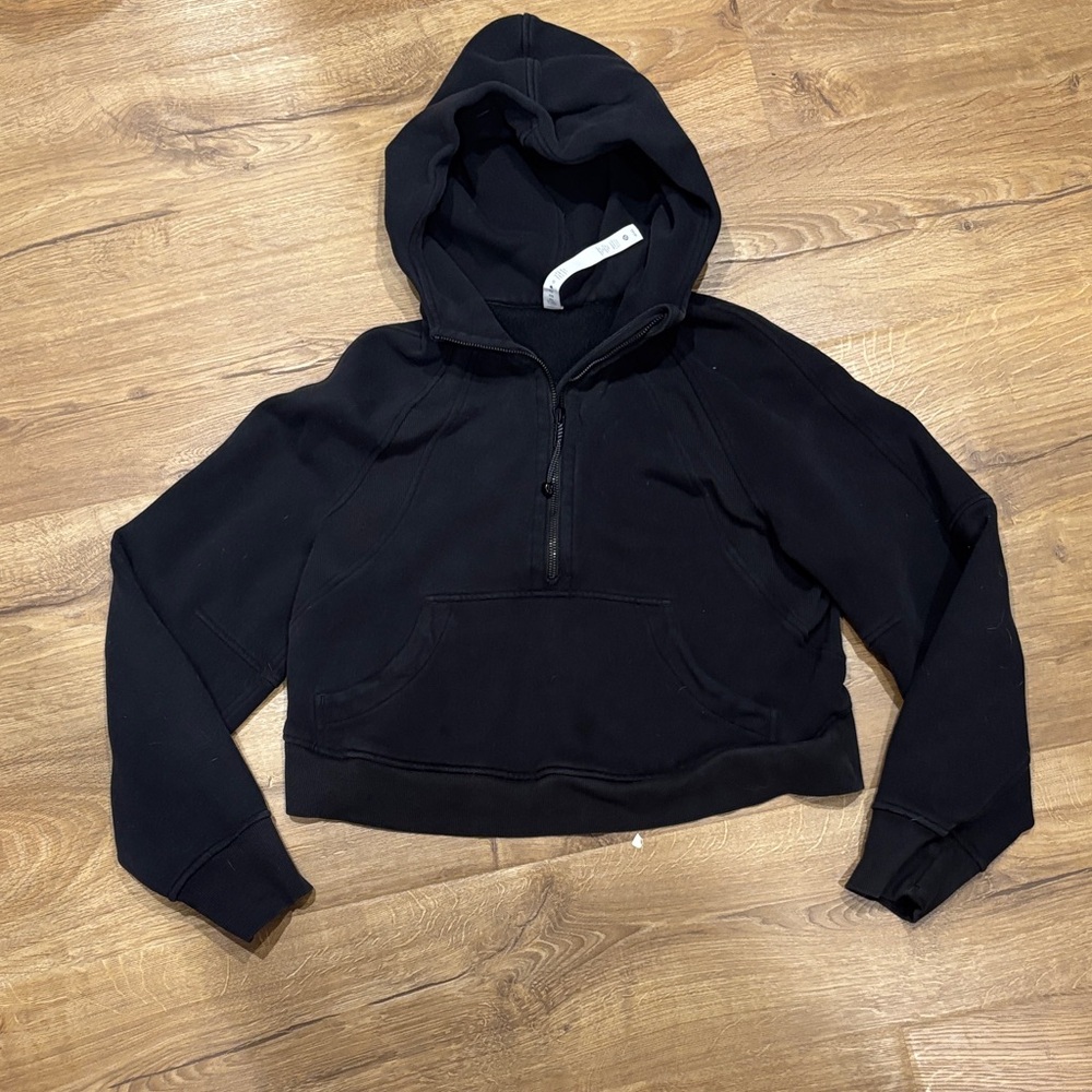 Lululemon Black Scuba Cropped Hoodie